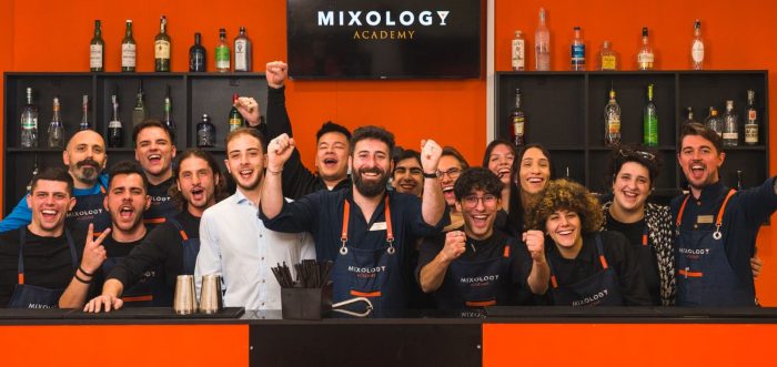 Corso Barman MIXOLOGY Academy